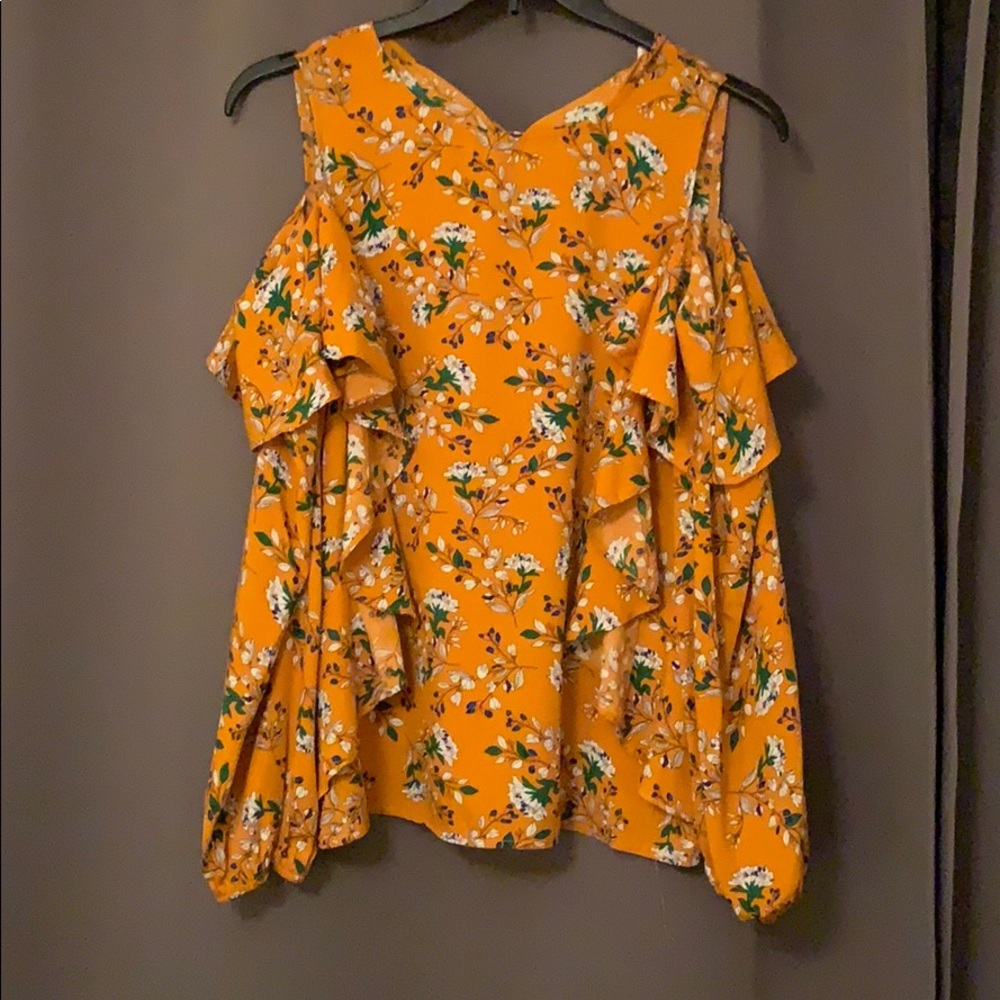 Flirty spring or fall blouse, boutique